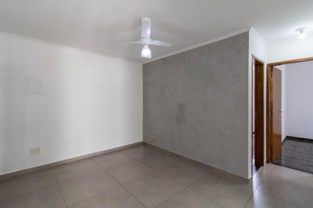 Sala de apartamento à venda com 2 quartos, 50m² em Parque Santo Antonio, Guarulhos