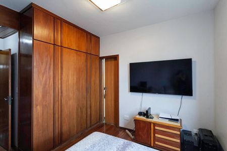 Apartamento à venda com 122m², 3 quartos e 2 vagasSuíte