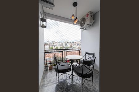 Apartamento à venda com 122m², 3 quartos e 2 vagasVaranda 