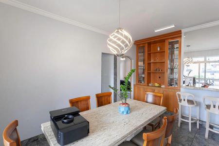 Apartamento à venda com 122m², 3 quartos e 2 vagasCopa