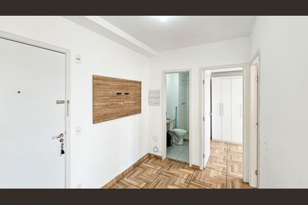 Sala de apartamento para alugar com 2 quartos, 38m² em Jardim Copiuva, Carapicuíba