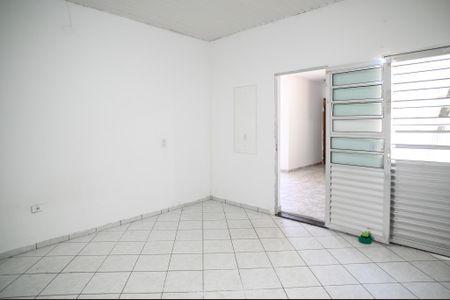 Quarto de casa para alugar com 1 quarto, 60m² em Vila Moraes, São Paulo