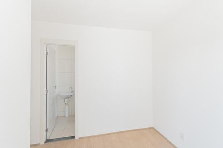 Suíte de apartamento para alugar com 2 quartos, 54m² em Santo Cristo, Rio de Janeiro