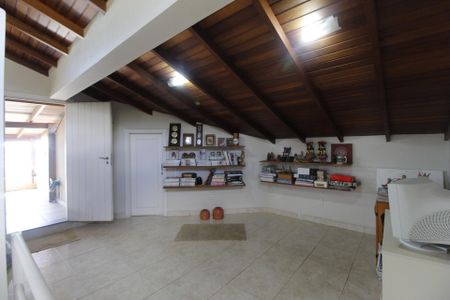Casa para alugar com 990m², 6 quartos e 8 vagasQuarto 5