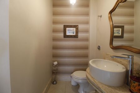 Casa para alugar com 990m², 6 quartos e 8 vagasLavabo