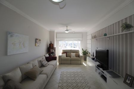 Sala 2 de casa à venda com 6 quartos, 990m² em Vila Jardim, Porto Alegre