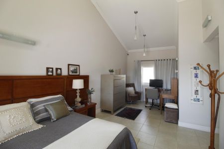 Casa para alugar com 990m², 6 quartos e 8 vagasSuíte 3