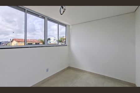 Apartamento à venda com 113m², 2 quartos e 1 vaga Apartamento à venda com 113m², 2 quartos e 1 vagaCobertura