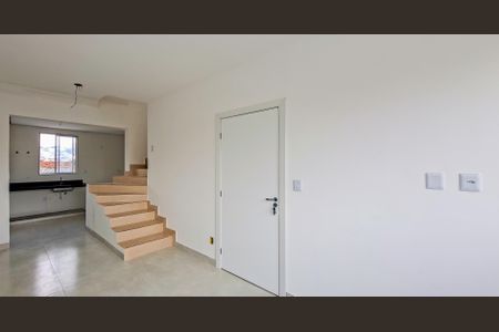 Apartamento à venda com 113m², 2 quartos e 1 vaga Apartamento à venda com 113m², 2 quartos e 1 vagaSala/Cozinha