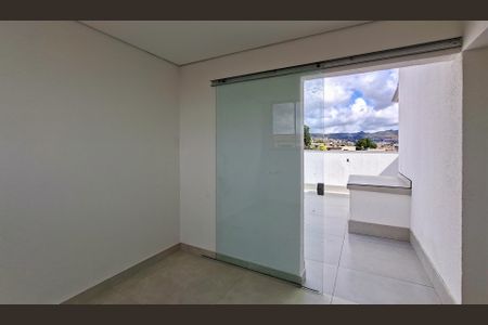 Apartamento à venda com 113m², 2 quartos e 1 vaga Apartamento à venda com 113m², 2 quartos e 1 vagaCobertura