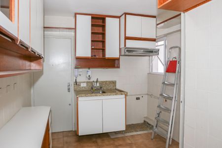 Apartamento à venda com 80m², 2 quartos e 1 vaga Apartamento à venda com 80m², 2 quartos e 1 vagaCozinha