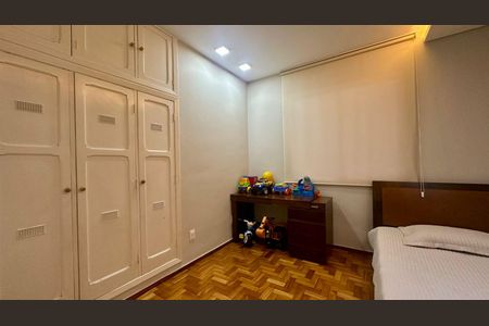 Casa à venda com 200m², 3 quartos e 2 vagas