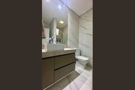 Casa à venda com 200m², 3 quartos e 2 vagas