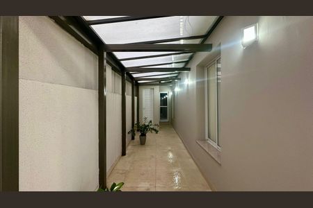 Casa à venda com 200m², 3 quartos e 2 vagas