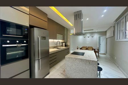 Casa à venda com 200m², 3 quartos e 2 vagas