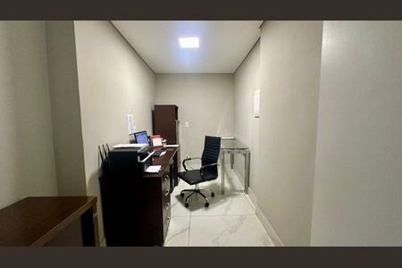 Casa à venda com 200m², 3 quartos e 2 vagas