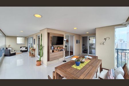 Varanda da Sala de apartamento para alugar com 3 quartos, 223m² em Vila Romana, São Paulo