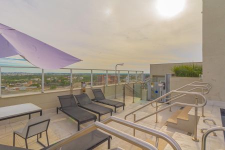 Apartamento à venda com 36m², 1 quarto e 1 vaga Apartamento à venda com 36m², 1 quarto e 1 vagaÁrea comum - Piscina