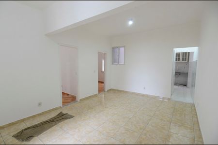 Sala de casa para alugar com 2 quartos, 80m² em Vasco da Gama, Rio de Janeiro