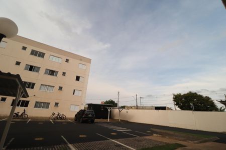 Apartamento para alugar com 49m², 2 quartos e 1 vagaVista da Área de Serviço