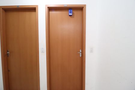 Apartamento para alugar com 49m², 2 quartos e 1 vagaLockbox