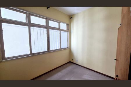 Apartamento à venda com 77m², 3 quartos e sem vaga