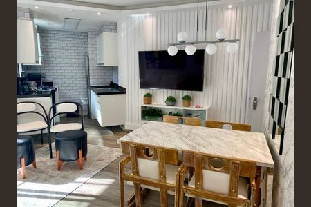 Apartamento à venda com 2 quartos, 74m² em Copacabana, Rio de Janeiro