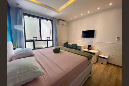 Apartamento à venda com 2 quartos, 74m² em Copacabana, Rio de Janeiro