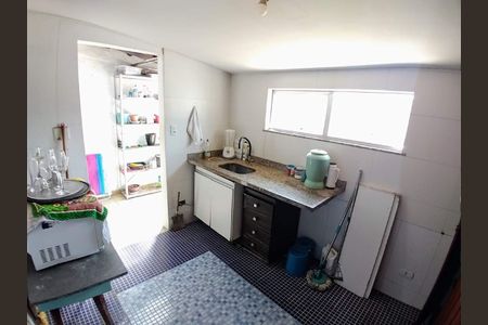 Apartamento à venda com 101m², 3 quartos e sem vaga