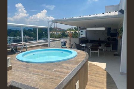 Apartamento à venda com 303m², 4 quartos e 2 vagas