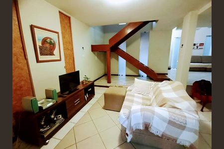 Casa à venda com 2 quartos, 120m² em Itanhangá, Rio de Janeiro