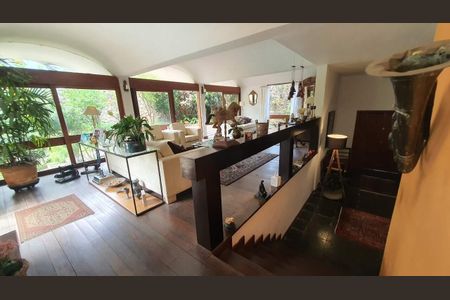 Casa à venda com 5 quartos, 700m² em Itanhangá, Rio de Janeiro