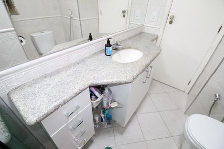 Apartamento para alugar com 128m², 4 quartos e 2 vagasBanheiro Social