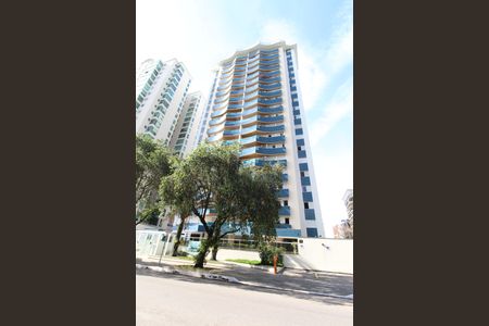 Apartamento para alugar com 128m², 4 quartos e 2 vagasFachada 