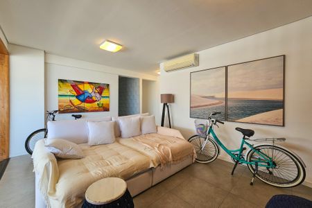 Sala de apartamento para alugar com 3 quartos, 137m² em Balneario Cidade Atlantica, Guarujá