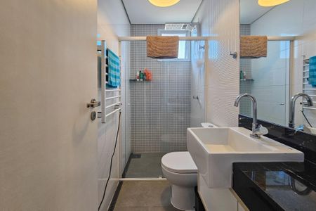 Apartamento para alugar com 137m², 3 quartos e 2 vagas Apartamento para alugar com 137m², 3 quartos e 2 vagasBanheiro da suíte 3