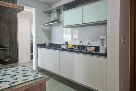 Apartamento para alugar com 137m², 3 quartos e 2 vagas Apartamento para alugar com 137m², 3 quartos e 2 vagasCozinha