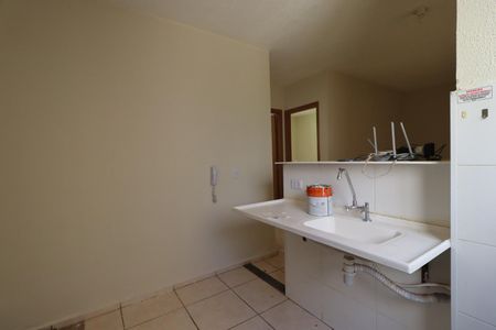 Cozinha de apartamento para alugar com 2 quartos, 45m² em Jd Reserva Real, Ribeirão Preto