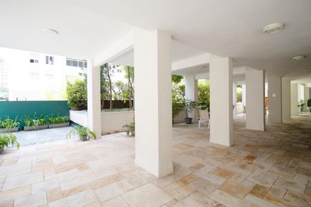 Apartamento para alugar com 80m², 2 quartos e sem vagaÁrea comum