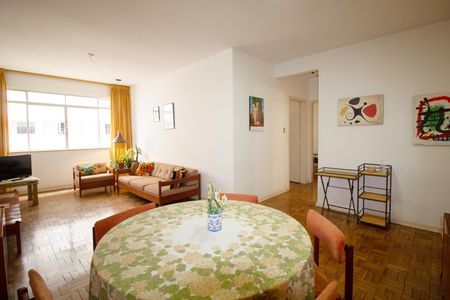 Apartamento para alugar com 80m², 2 quartos e sem vagaSala