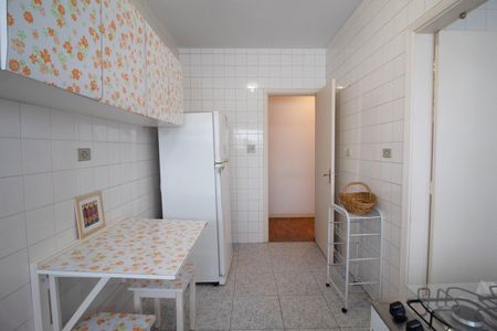 Apartamento para alugar com 80m², 2 quartos e sem vagaCozinha