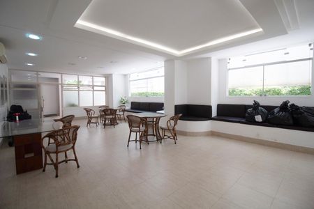 Apartamento para alugar com 80m², 2 quartos e sem vagaÁrea comum