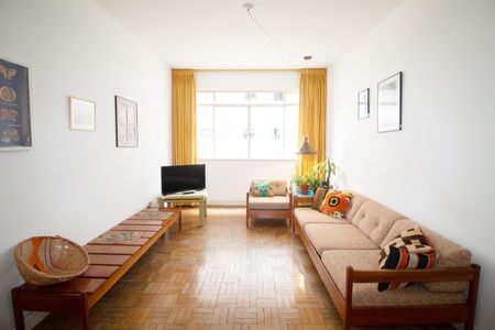 Apartamento para alugar com 80m², 2 quartos e sem vagaSala