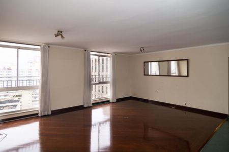 Apartamento para alugar com 3 quartos, 186m² em Bela Vista, São Paulo