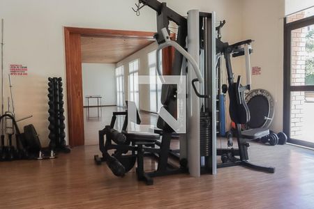 Apartamento à venda com 320m², 3 quartos e 4 vagas Apartamento à venda com 320m², 3 quartos e 4 vagasÁrea comum - Academia