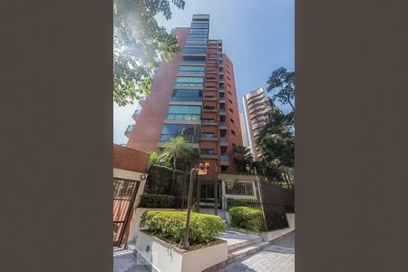 Apartamento à venda com 320m², 3 quartos e 4 vagas Apartamento à venda com 320m², 3 quartos e 4 vagasFachada