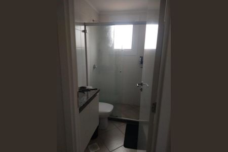 Banheiro 2 de apartamento para alugar com 2 quartos, 65m² em Santo Antônio, Porto Alegre
