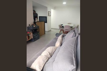 Sala de apartamento para alugar com 2 quartos, 65m² em Santo Antônio, Porto Alegre