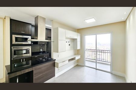 Sala de apartamento à venda com 2 quartos, 51m² em Umuarama, Osasco