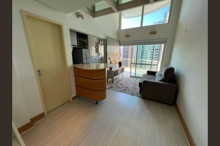 Sala de apartamento para alugar com 1 quarto, 55m² em Moema, São Paulo